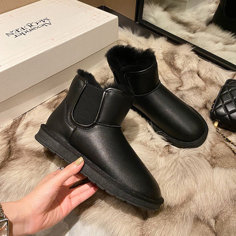 ZHR snow boots women's winter real cowhide plus velvet warm and comfortable short boots women's fashion all-match boots women's simple commuting cotton shoes women's P92
