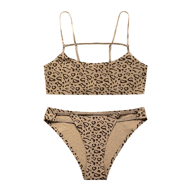 Leopard print bra set female sense European and American style no steel ring gathered on the top breathable temptation sexy lingerie set