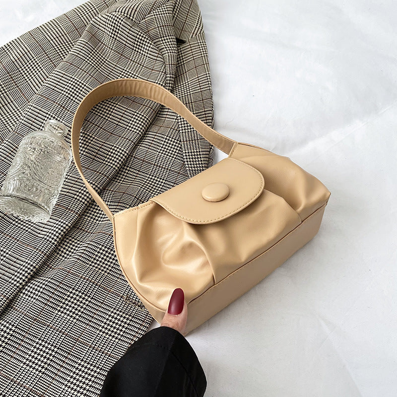 Pure color bag women new trendy Korean version simple shoulder Messenger bag spring and summer new small fresh saddle bag