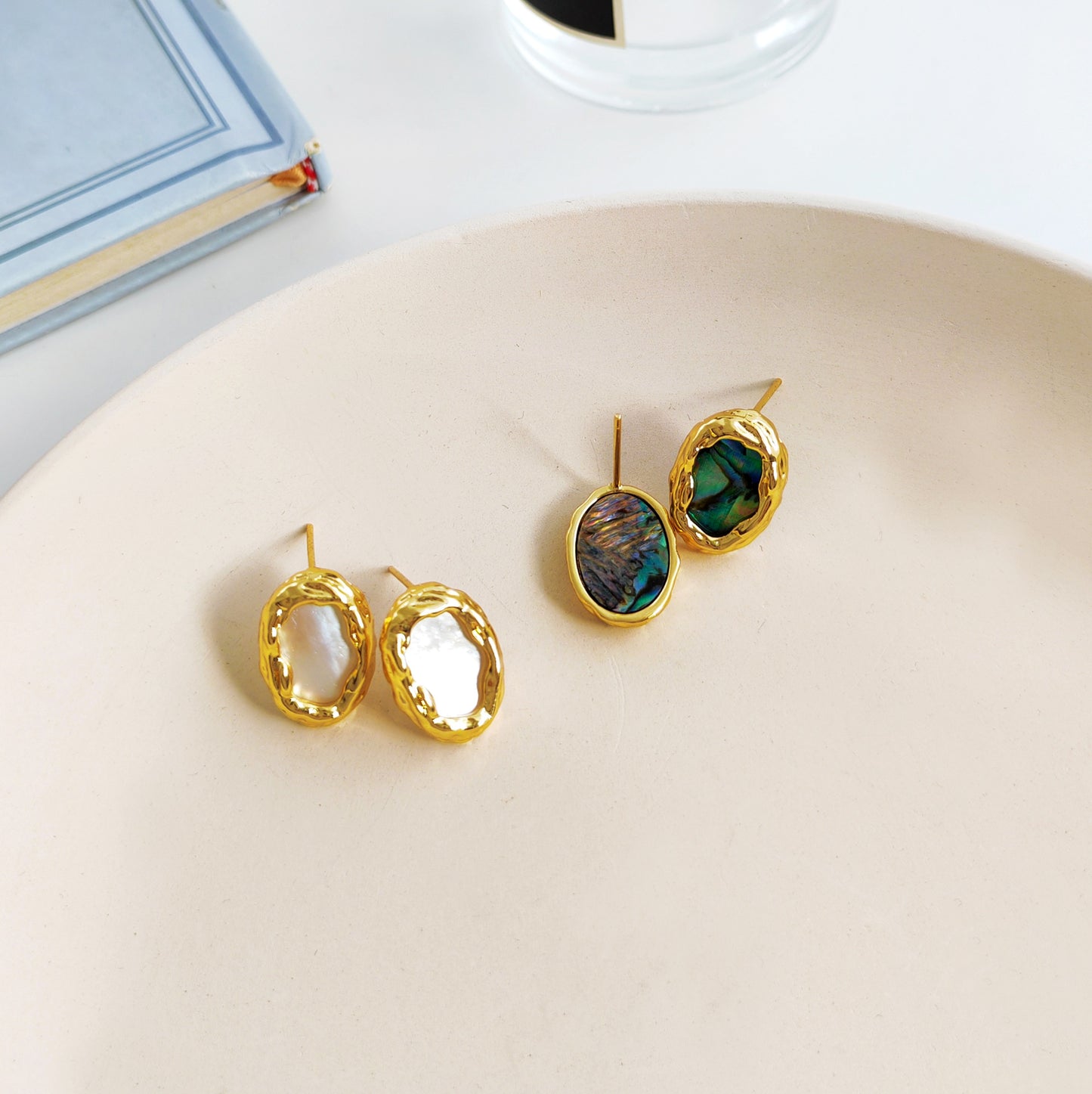 Self-designed copper-plated real gold S925 silver needle geometric oval earrings women's irregular earrings shell earrings T102