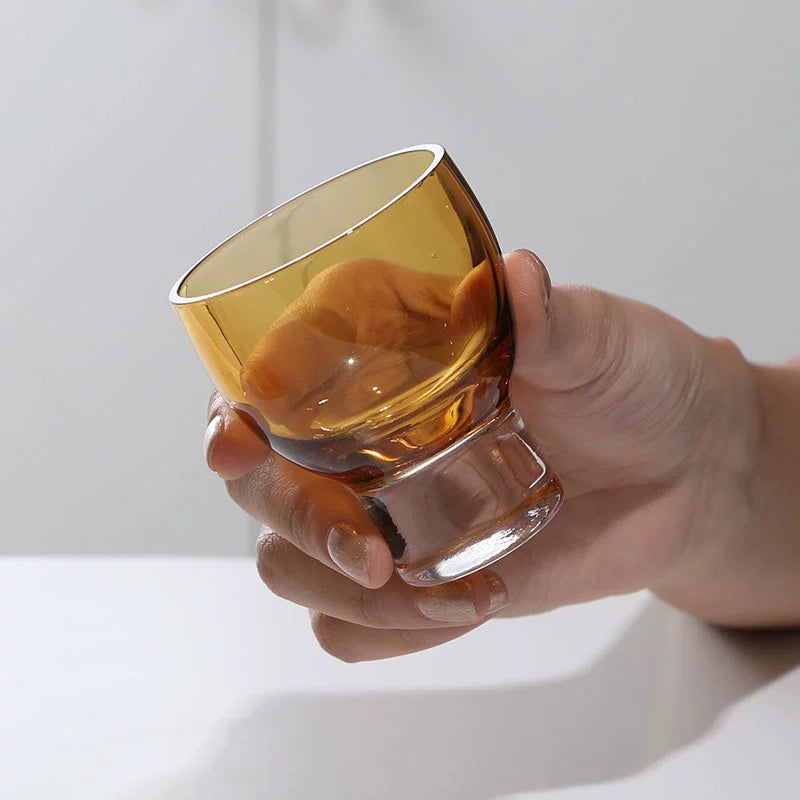 Amber old time/medieval Japanese glass sake cup smelling incense cup white wine cup wood masonry small wine cup