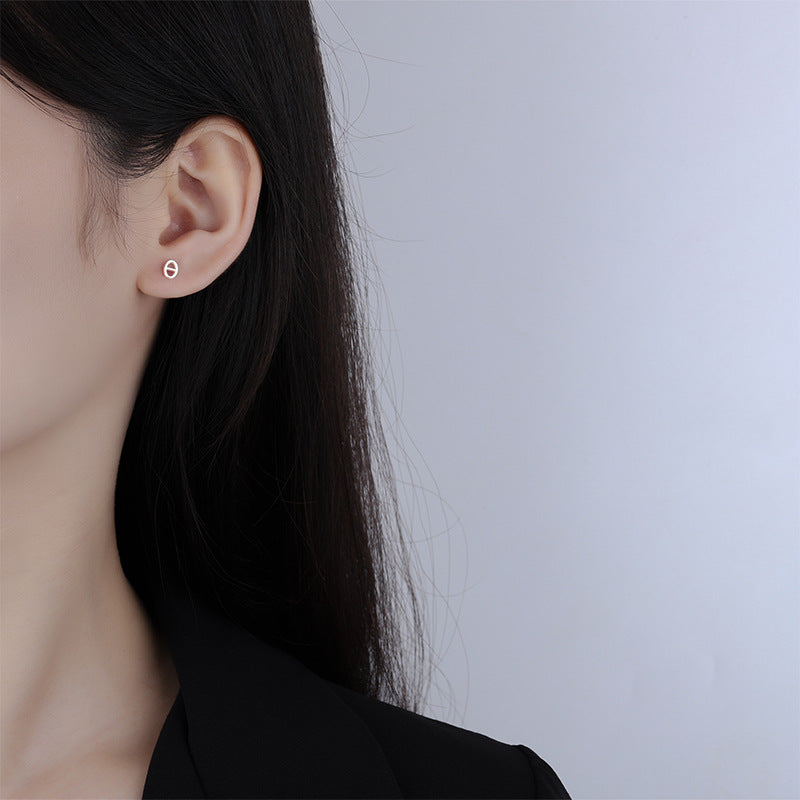 Under the ginkgo tree S999 pure silver pig nose earrings high-end earrings 2023 simple niche design earrings