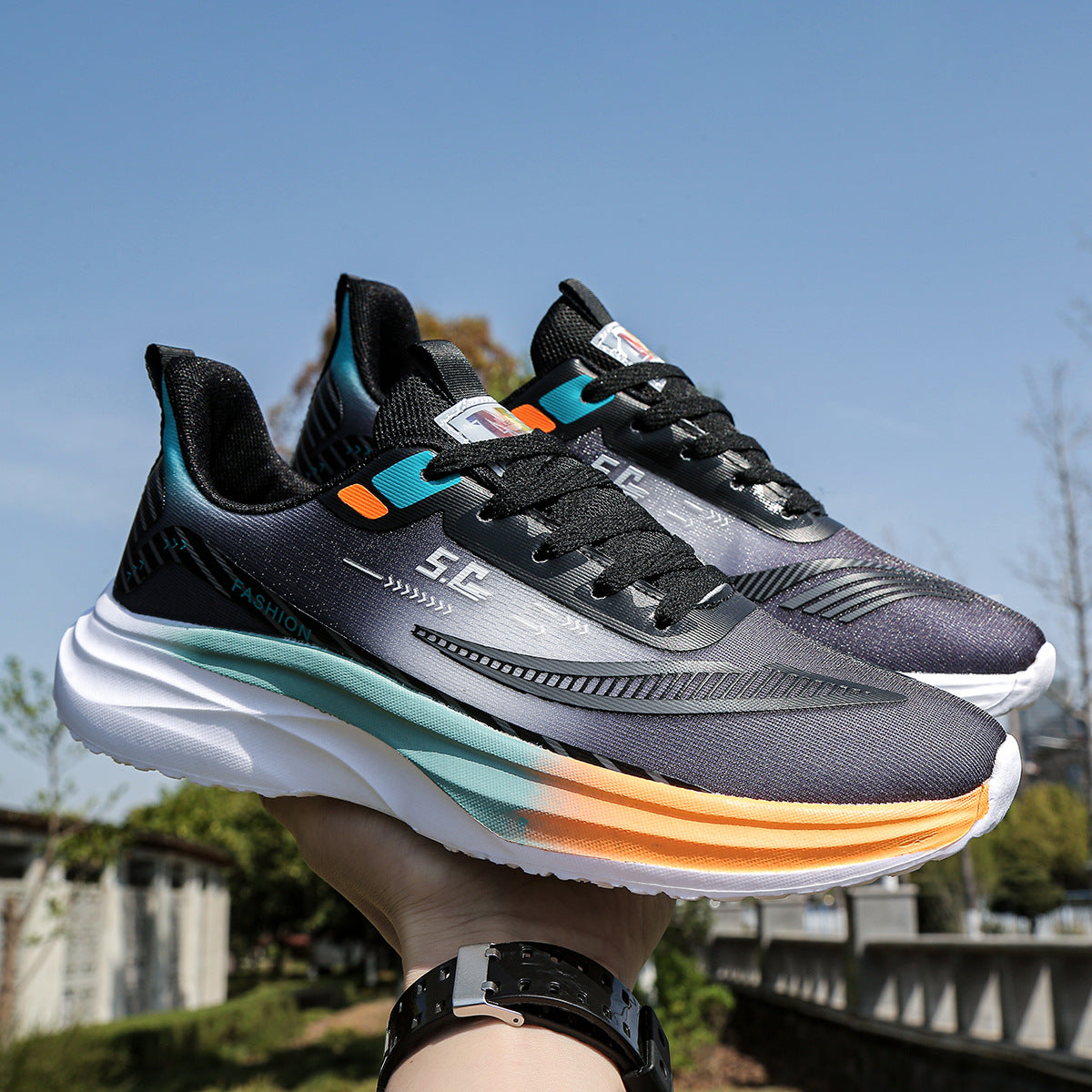 Ultralight running men's shoes are waterproof, non-slip, lightweight, breathable, autumn trend, casual soft-soled, teen student sneakers