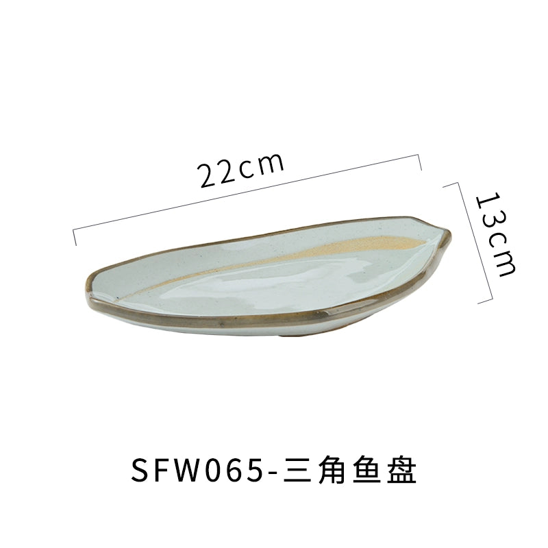 A radish Japanese-style coarse ceramic rice bowl features retro creative dishes and cups slightly flawed tableware ice cream bowl