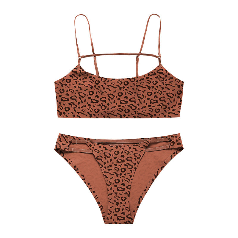 Leopard print bra set female sense European and American style no steel ring gathered on the top breathable temptation sexy lingerie set