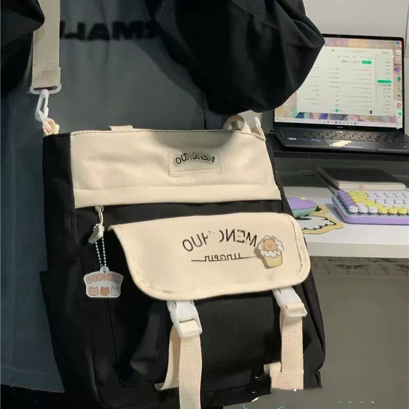 Japanese ins style college style bag female Korean version large capacity Messenger bag girl student commuting shoulder bag