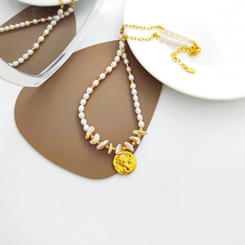 Copper-plated real gold fashion Baroque style necklace irregular cultured pearl necklace retro human head clavicle chain 56