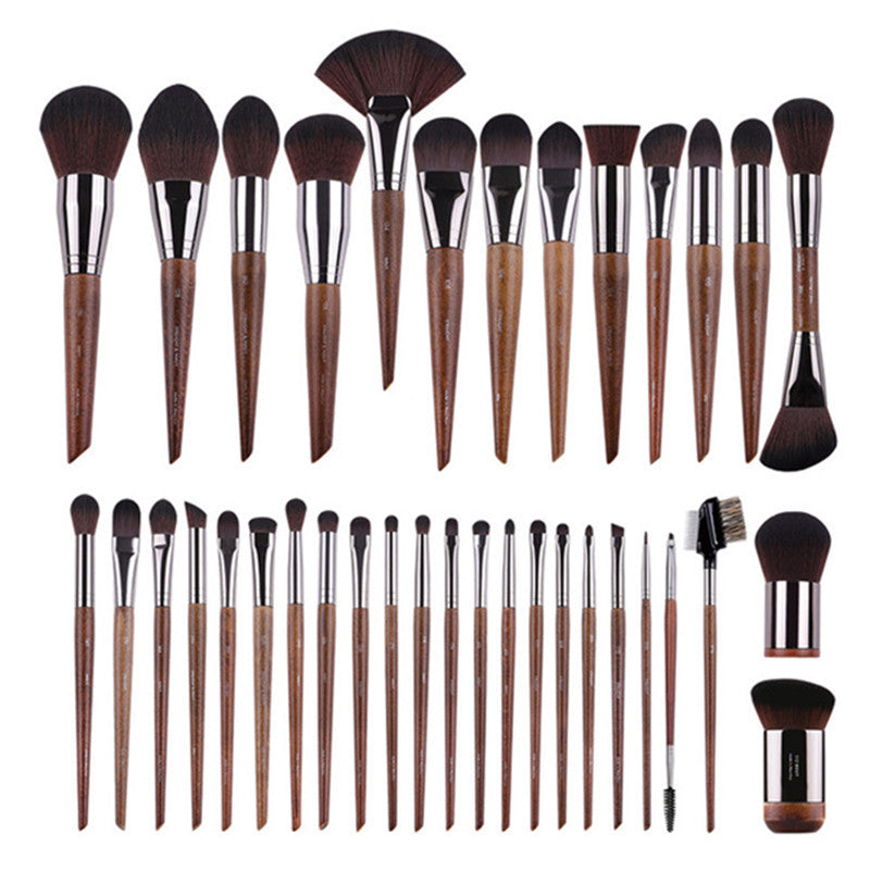 M family makeup brush, blended eyeshadow brush, loose powder, blush brush, highlighter nose shadow brush, eyebrow brush, concealer brush, Cangzhou eyeliner brush