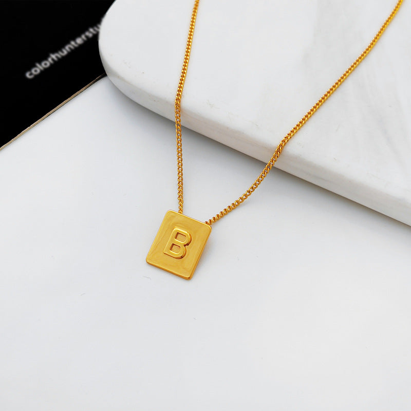 Copper-plated real gold European and American retro simple geometric letter necklace personality trendy necklace net red collarbone chain T547