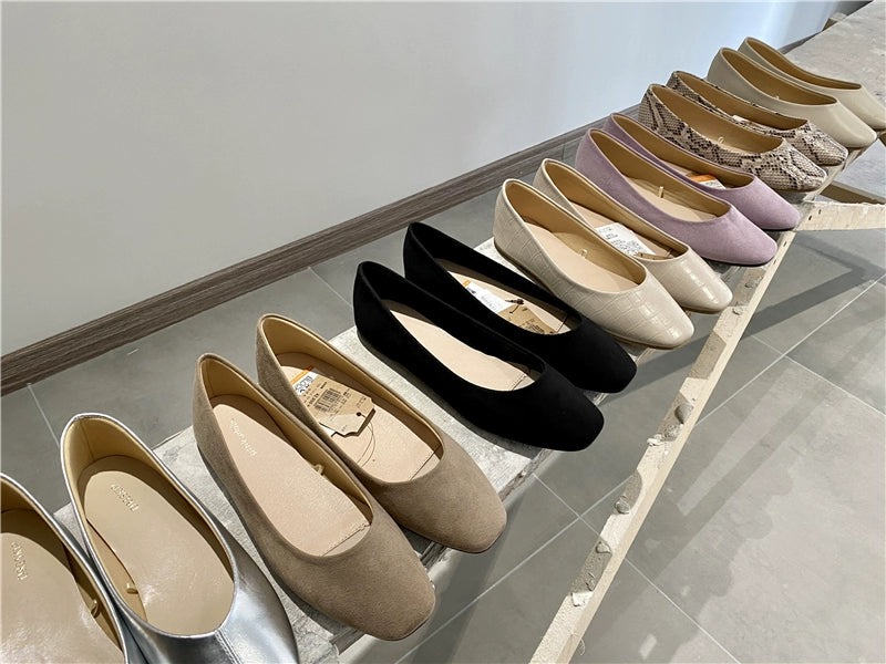 21 spring new Japanese style comfortable work commuting single shoes round toe shallow mouth grandma shoes soft bottom flat shoes women's shoes