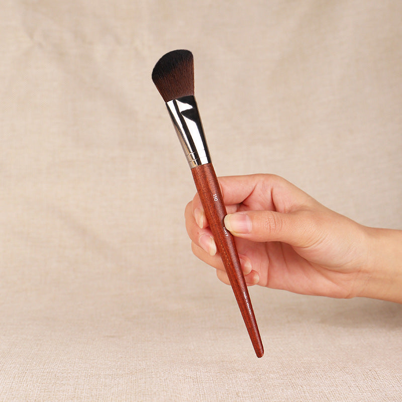 M family makeup brush, blended eyeshadow brush, loose powder, blush brush, highlighter nose shadow brush, eyebrow brush, concealer brush, Cangzhou eyeliner brush