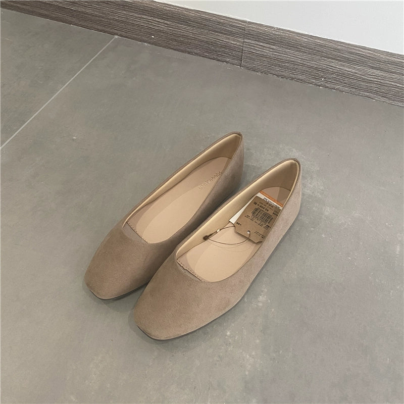 21 spring new Japanese style comfortable work commuting single shoes round toe shallow mouth grandma shoes soft bottom flat shoes women's shoes