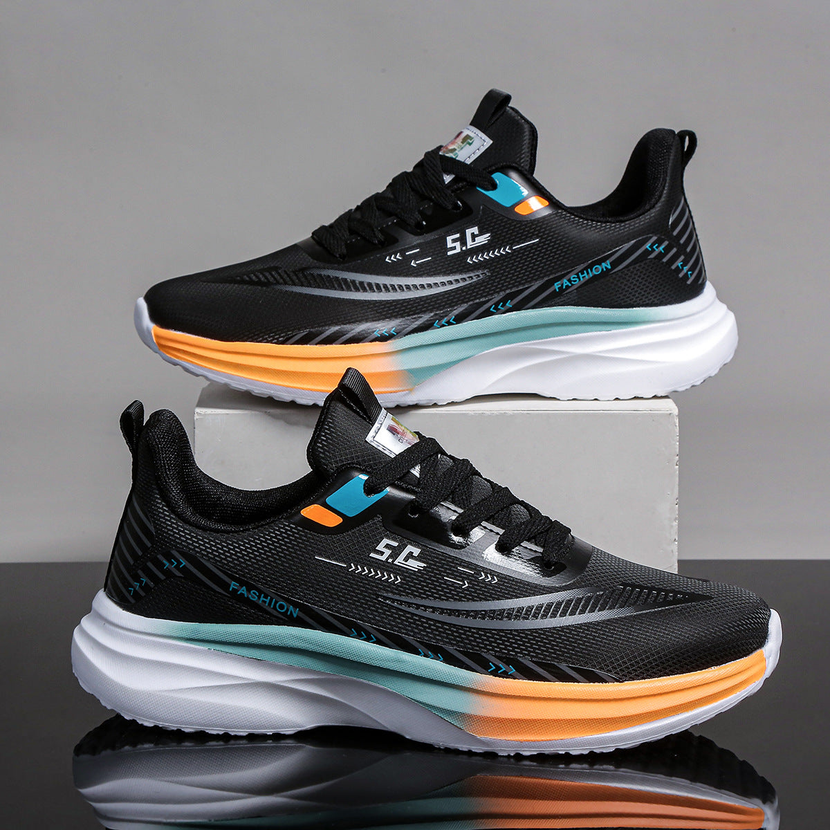 Ultralight running men's shoes are waterproof, non-slip, lightweight, breathable, autumn trend, casual soft-soled, teen student sneakers