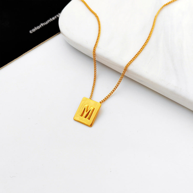 Copper-plated real gold European and American retro simple geometric letter necklace personality trendy necklace net red collarbone chain T547