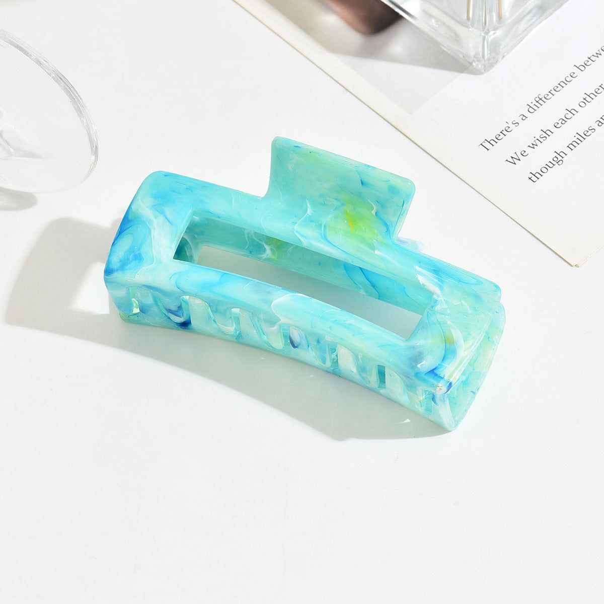 marbled grab clip Sweet and fresh frangipani hair clip Summer high-end shark hair clip