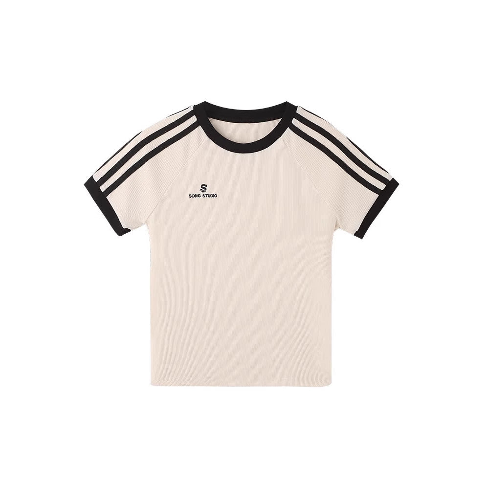 New striped straight shoulder short-sleeved T-shirt women's summer dress design sense hot girl slim slim white shirt crop top girl