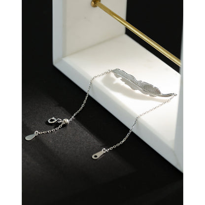 218 Korean version of ins niche texture temperament simple leaves leaf S925 sterling silver bracelet female
