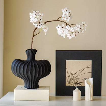 Wabi-sabi style ceramic vase flower arrangement ornaments high-end niche home decoration French light luxury vase ceramic vase