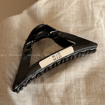 new spring and summer grab clip large shark clip is not loose sense of luxury, back of the head hair grip clip hair ornament women