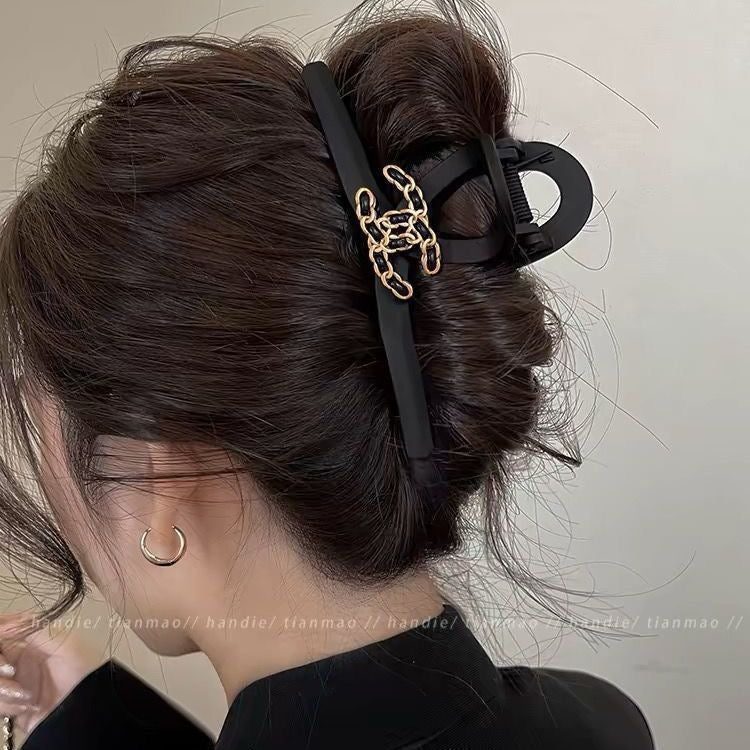 new spring and summer grab clip large shark clip is not loose sense of luxury, back of the head hair grip clip hair ornament women