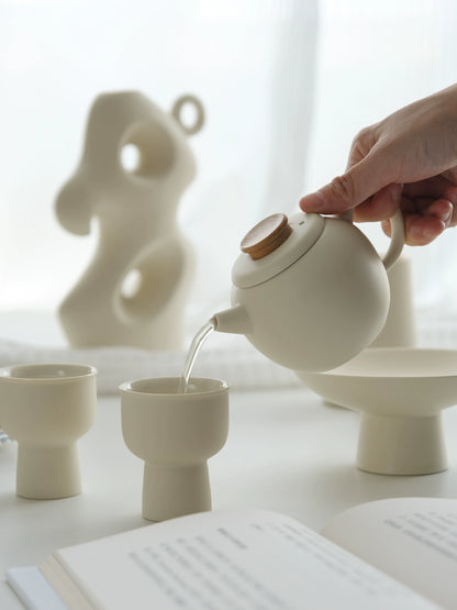 Japanese cream simple high teapot tea set