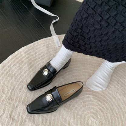 autumn new slip-on loafers trendy pointed toe small leather shoes women's commuting flat bottom temperament all-match single shoes