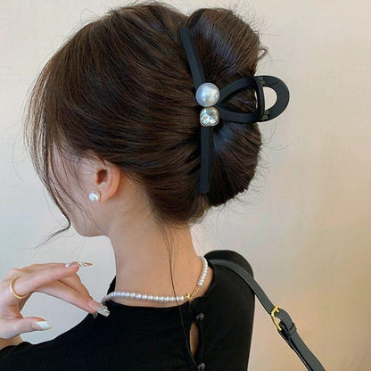new spring and summer grab clip large shark clip is not loose sense of luxury, back of the head hair grip clip hair ornament women