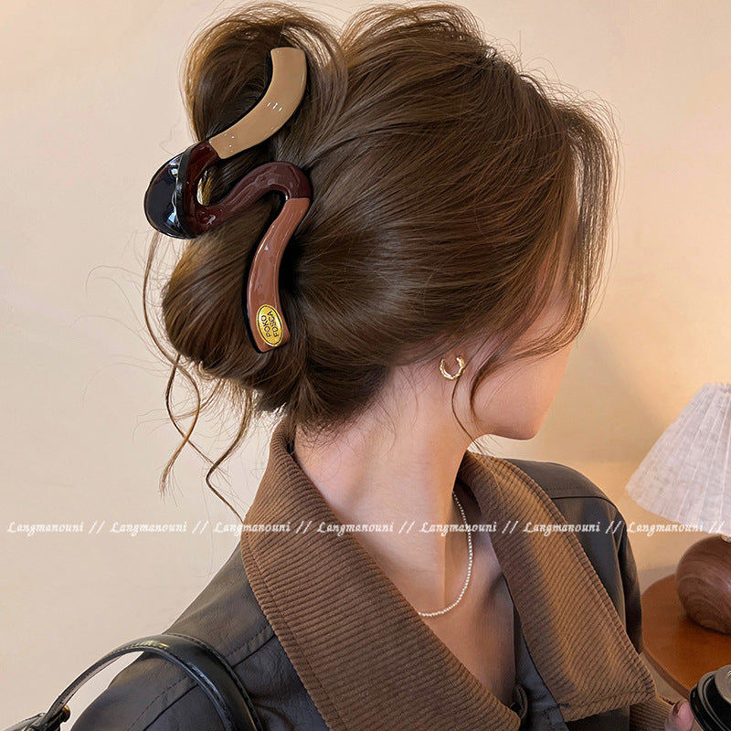 new spring and summer grab clip large shark clip is not loose sense of luxury, back of the head hair grip clip hair ornament women