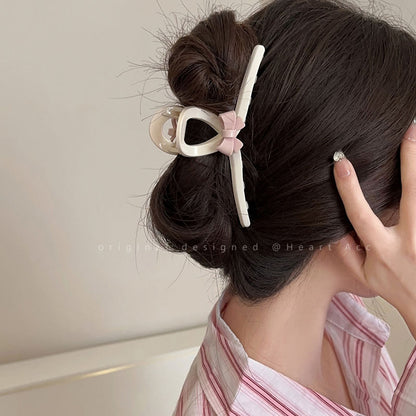 new spring and summer grab clip large shark clip is not loose sense of luxury, back of the head hair grip clip hair ornament women