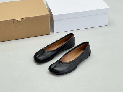 Pure original classic tabi new pleated tabi shoes female leather shallow mouth mid-heel pig's trotter ballet soft leather shoes