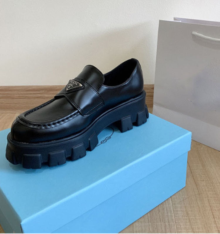 new all-match flat bottom British style leather thick bottom P home shoes small fragrance style loafers women's shoes small leather shoes women