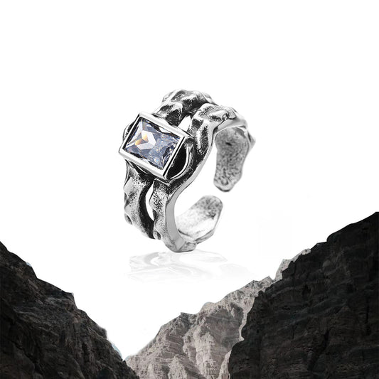Korean version of ins cold wind personality black irregular texture French lava niche design opening index finger female
