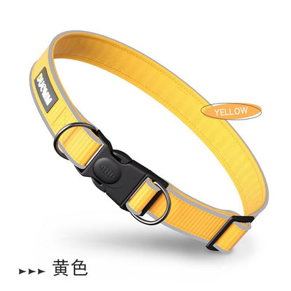 Pet dog collar does not strangle the neck, necklace accessories go out to tract the dog leash, large and medium-sized anti-breaking and adjustable