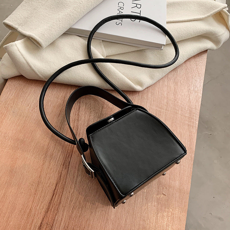 Bag women's bag new simple Korean version cross-border commuting Japanese box bag commuting bag portable Messenger bag