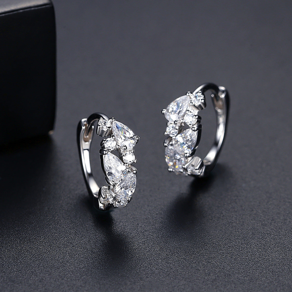 PAG&MAG Buckle Earrings S925 Silver Earrings Gold Korean Style Simple Fashion Compact Design Jewelry Wholesale