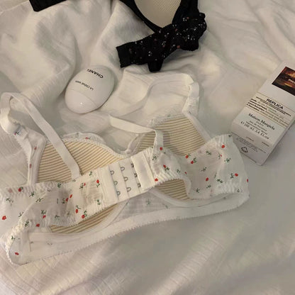 Japanese floral underwear girls high school students pure desire no steel ring small chest gathered summer thin bra bra