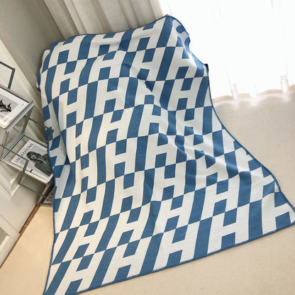 letter H, blanket, nap, air-conditioned room, blanket, car camping, sofa, cashmere blanket