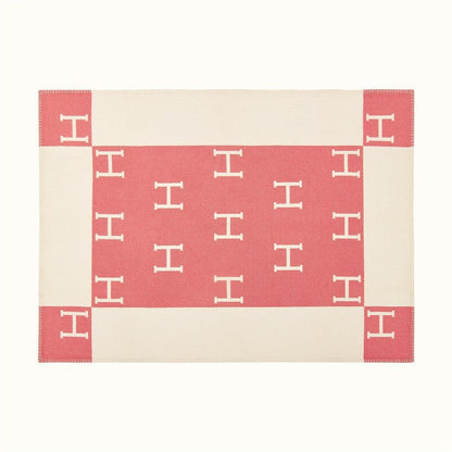 letter H, blanket, nap, air-conditioned room, blanket, car camping, sofa, cashmere blanket