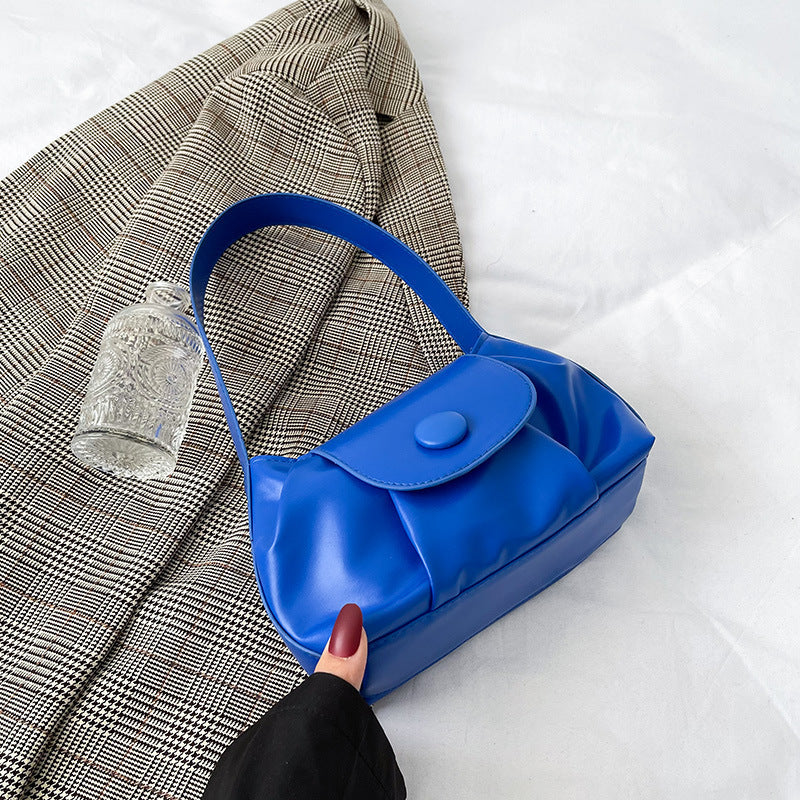 Pure color bag women new trendy Korean version simple shoulder Messenger bag spring and summer new small fresh saddle bag