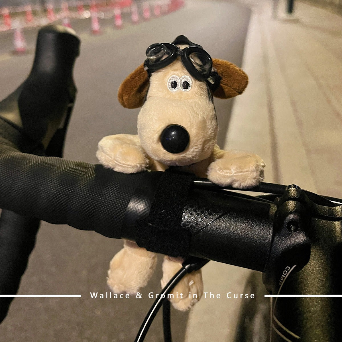 Cute bicycle decoration electric car pendant accessories single road balance handlebar doll head dog doll ornaments