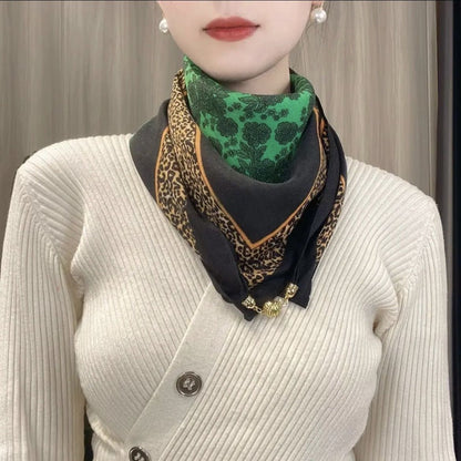 warm square scarf, magnetic buckle, triangle silk scarf, cotton scarf, women's spring, autumn and winter, style scarf, temperament and versatile