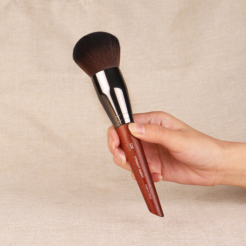 M family makeup brush, blended eyeshadow brush, loose powder, blush brush, highlighter nose shadow brush, eyebrow brush, concealer brush, Cangzhou eyeliner brush
