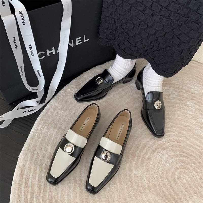 autumn new slip-on loafers trendy pointed toe small leather shoes women's commuting flat bottom temperament all-match single shoes