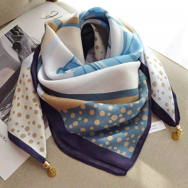 warm square scarf, magnetic buckle, triangle silk scarf, cotton scarf, women's spring, autumn and winter, style scarf, temperament and versatile