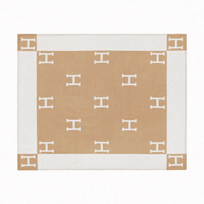 letter H, blanket, nap, air-conditioned room, blanket, car camping, sofa, cashmere blanket