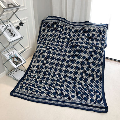 letter H, blanket, nap, air-conditioned room, blanket, car camping, sofa, cashmere blanket