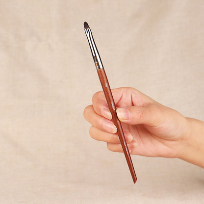 M family makeup brush, blended eyeshadow brush, loose powder, blush brush, highlighter nose shadow brush, eyebrow brush, concealer brush, Cangzhou eyeliner brush