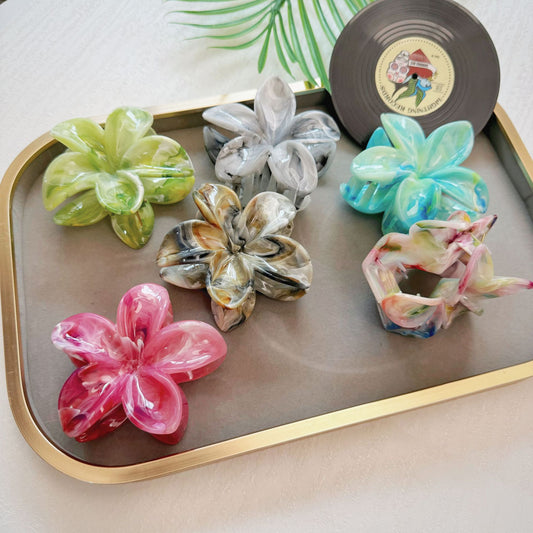 marbled grab clip Sweet and fresh frangipani hair clip Summer high-end shark hair clip