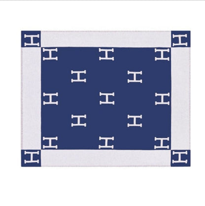 letter H, blanket, nap, air-conditioned room, blanket, car camping, sofa, cashmere blanket