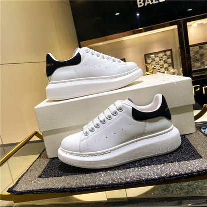 new muffin all-match thick-soled sports McQueen small white shoes women's leather casual shoes women's single shoes large size women's shoes